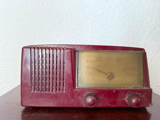 Radio General Electric Vintage Burdeos