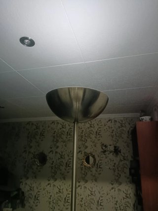 Lámpara de pie moderna