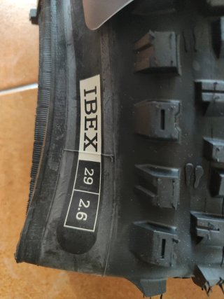 Neumático 29"x2.6 Onza Ibex TRC 50. Nuevo.