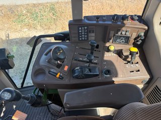Tractor John Deere 6220 Premium con pala