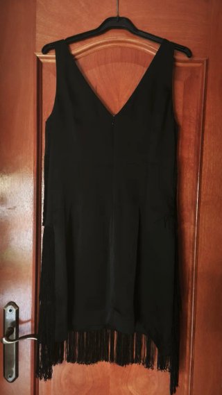 Vestido Zara Negro Flecos Talla M. 2 puestas.