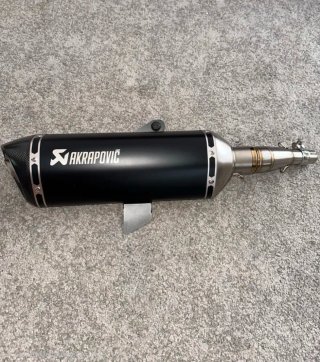 Escape Akrapovic Honda SH300i / 350 ADV