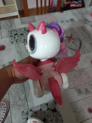 Unicornio Interactivo Teledirigido