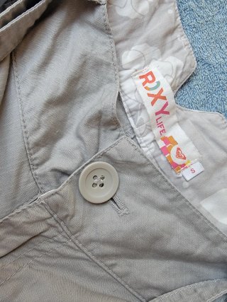 Roxy Pantalón Corto Cargo Gris