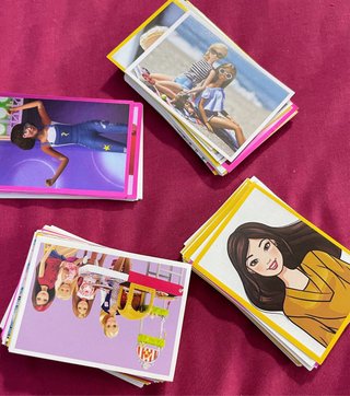 Lote cromos Barbie Juntas Brillamos