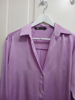 Blusa Zara satinada Talla S