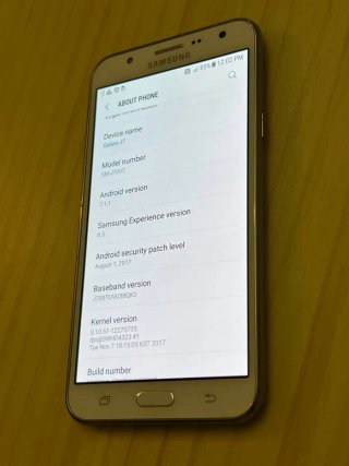 Samsung Galaxy J7 16GB bianco