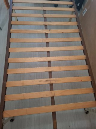 Somier 90cm con patas