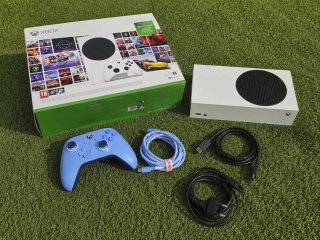 Xbox Series S 512gb + Controller Gamesir G7 SE Blu