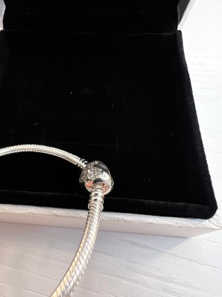 Pulsera Moments Pandora Mickey con Cierre Corazón.