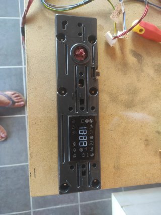 Placa Electrónica y Frontal Lavadora Whirlpool