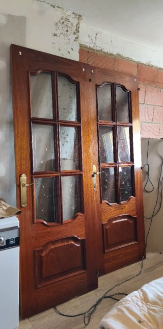 2 Puertas Madera con Cristal