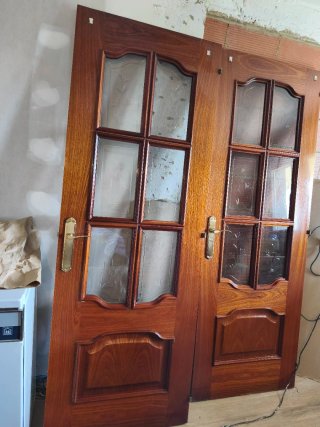 2 Puertas Madera con Cristal