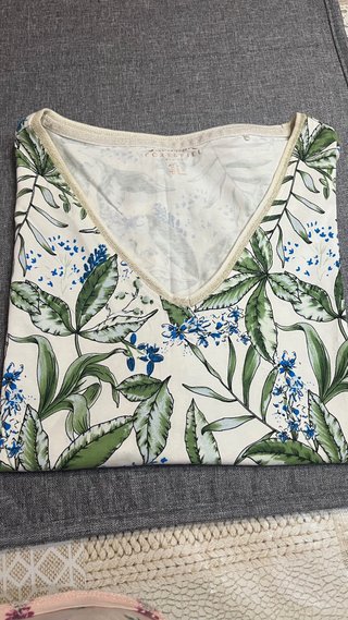 Camiseta Cortefiel Estampada Hojas Verdes