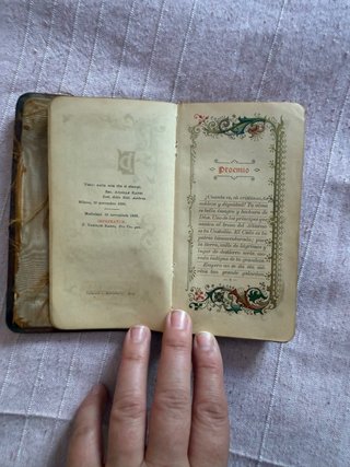 Libro religioso Mater religiosa