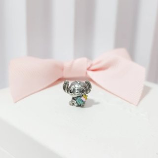 Charm Pandora Stitch con flor
