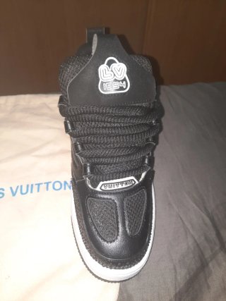 Zapatillas Louis Vuitton Negras y Blancas