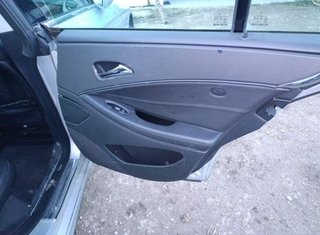 Tapa motor mercedes-benz a6420101667 cls bm 114121