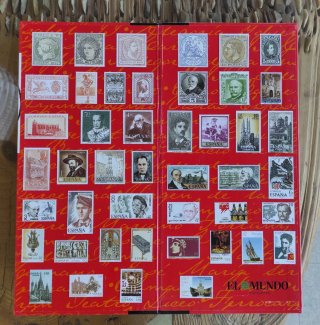 Álbum de sellos metálicos