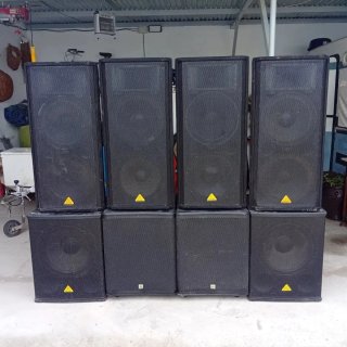 bodas, bautizos comuniones etc.sonido, castillos