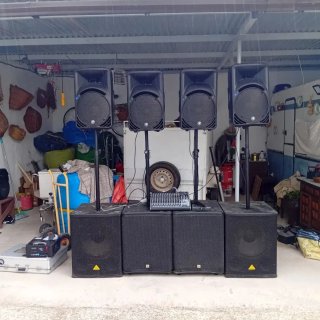 bodas, bautizos comuniones etc.sonido, castillos