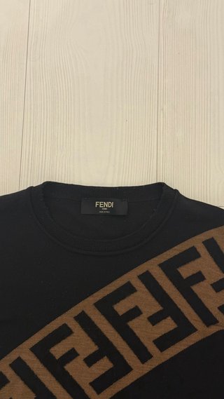 Jersey Fendi Negro y Marrón