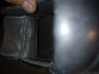 Scarpe eleganti nere da lucidare