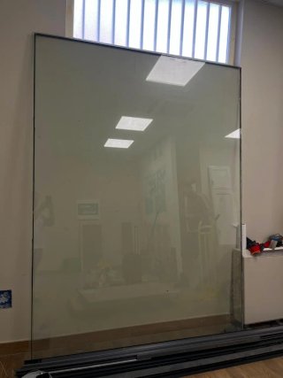 Escaparate de vidrio 4+4