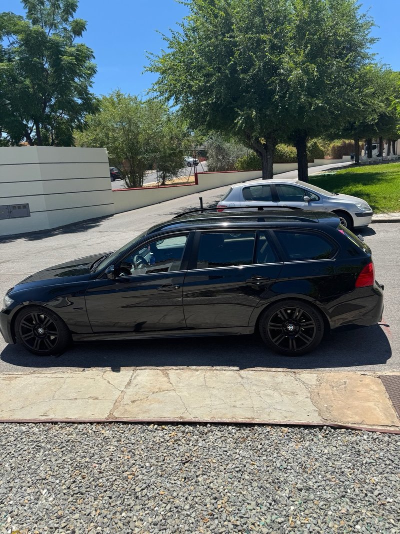 BMW Serie 3 2010 - foto 1