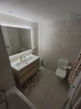 Piso en Venta Lezkairu. 5° con terraza de 22m²