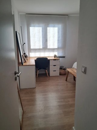 Piso en Venta Lezkairu. 5° con terraza de 22m²