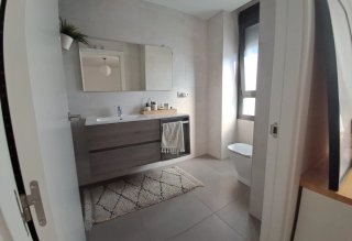Piso en Venta Lezkairu. 5° con terraza de 22m²