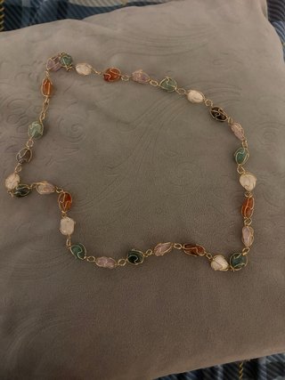 Collar de piedras naturales