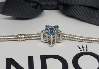 Charm Pandora Stella Luminosa Blu