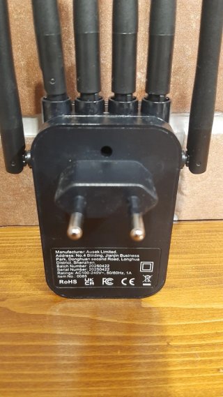 Repetidor WIFI 5 Antenas