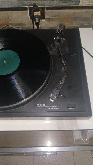 Tocadiscos Imperial PT5500 Semi-Automático Negro