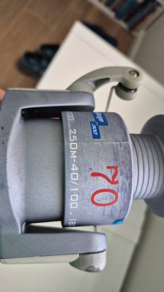 Carrete Pesca Caperlan 70 4.2:1 Decathlon
