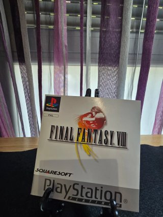Final Fantasy VIII PlayStation 1 Platinum