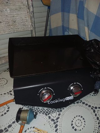 Plancha de gas Cookingbox 2 fuegos 50 de ancho 60l