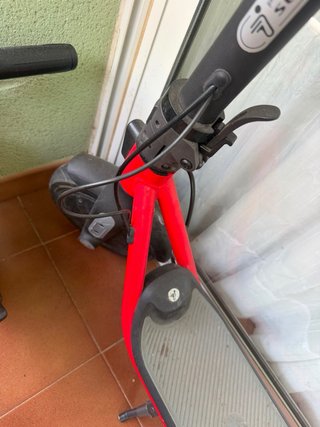 Patinete Eléctrico Rojo ninebot