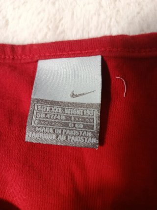 Camiseta tirantes Nike roja bordada