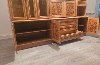 Mueble de salón clásico madera