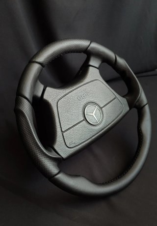 Volante Mercedes .
