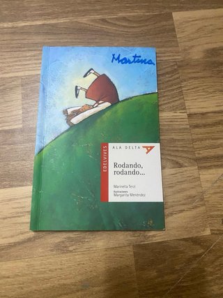 Libro infantil: Rodando, rodando...
