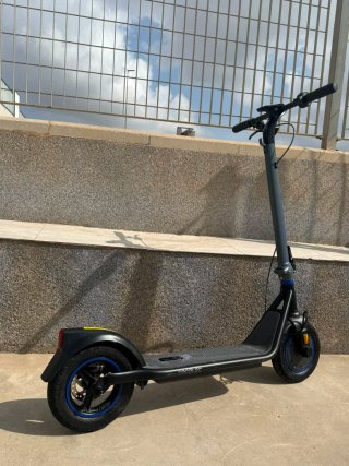 Patinete eléctrico casi nuevo