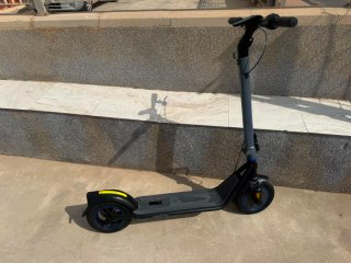 Patinete eléctrico casi nuevo