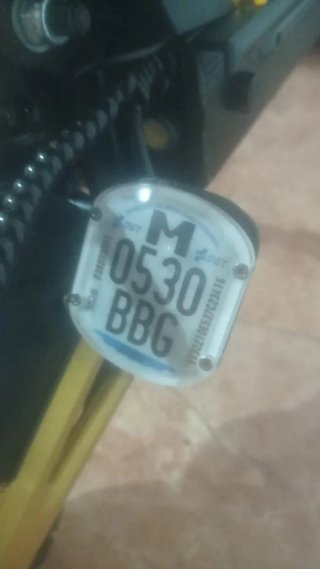 Se vende patinete eléctrico ENIYRID ES1.