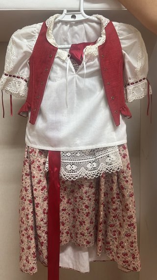 Traje Huertana Talla 6 Años