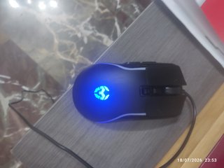 Teclado y Ratón Krom RGB