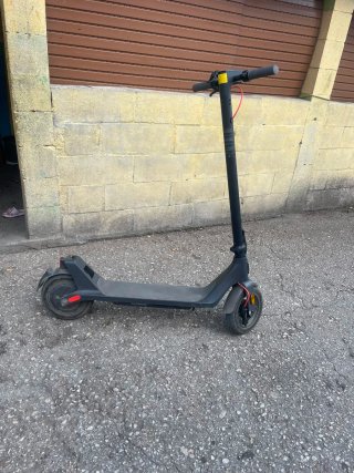 Patinete Eléctrico Negro